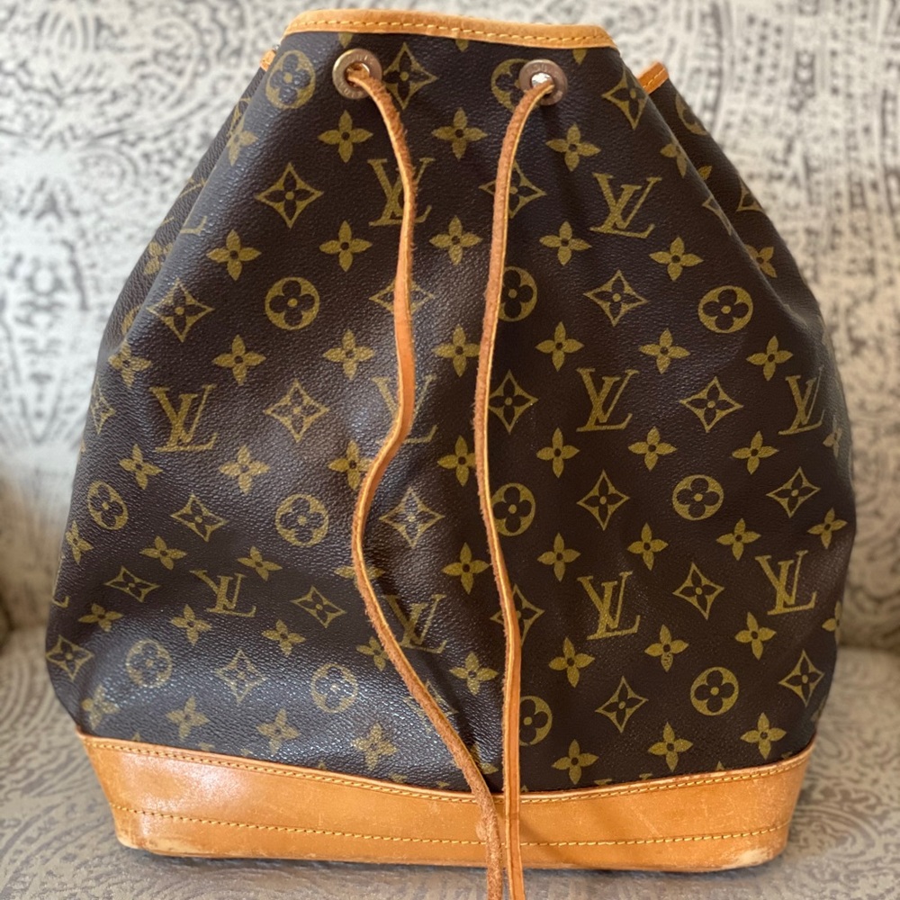 Vintage Louis Vuitton Noe Drawstring Bucket Bag